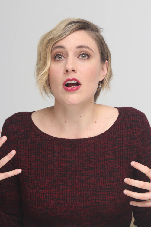 Greta Gerwig at Twentieth Century Women Press Conference 5