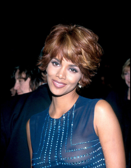Halle Berry Arrives at Rolling Stones Tour, February 1998 9