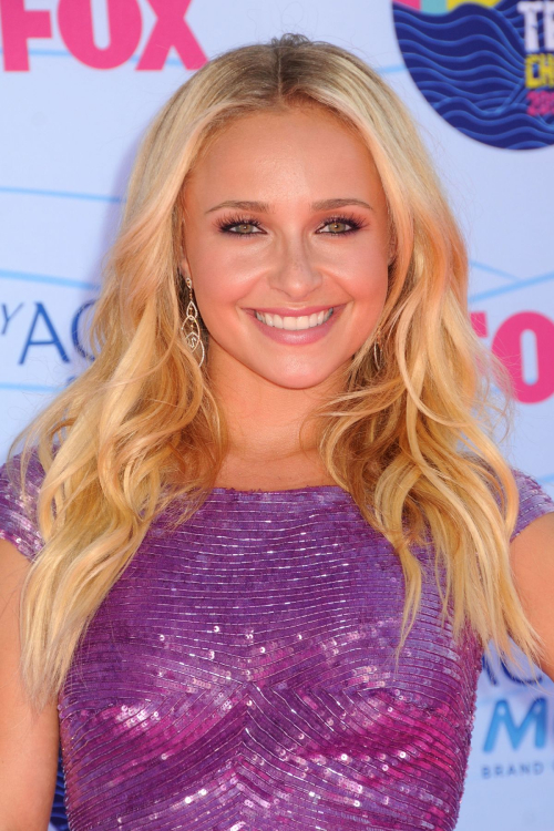 Hayden Panettiere at Teen Choice Awards Los Angeles 5
