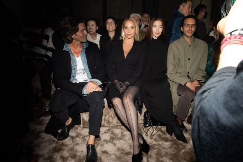 Heidi Klum at Vetements Fashion Show Paris Fashion Week, October 2025 1