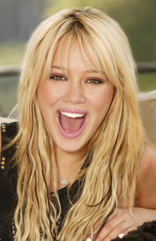 Hilary Duff for Los Angeles Home Feature, 2004 13