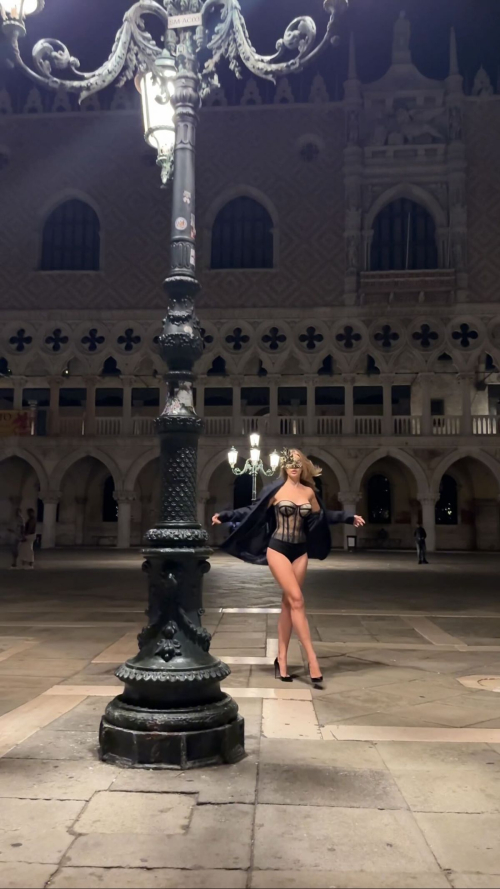 Ilona Arsentieva Instagram Photos, October 2025 1