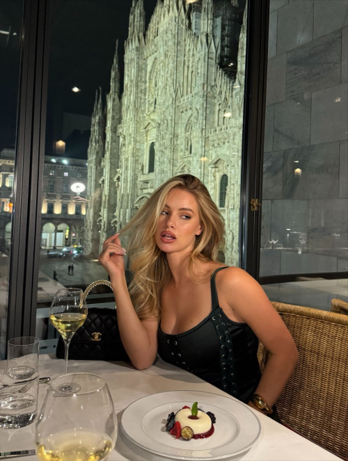 Ilona Arsentieva Instagram photos, October 2025 4