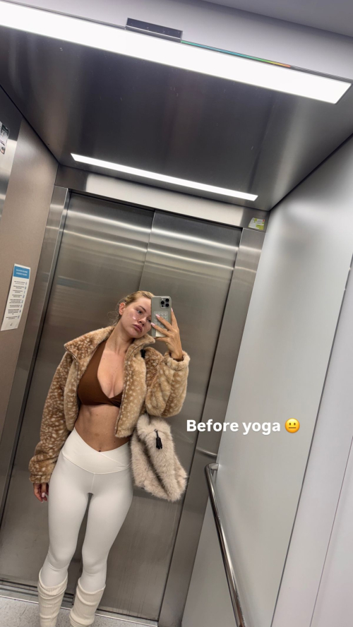 Ilona Arsentieva Instagram photos, October 2025 8