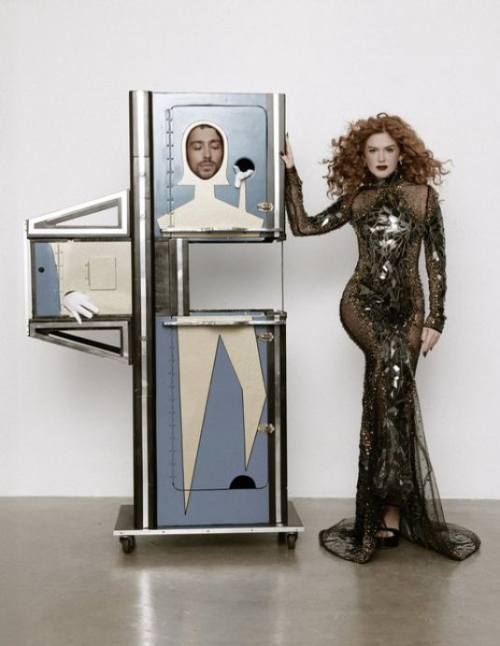 Isla Fisher for Numero Netherlands, October 2025 1