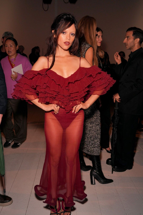 Jenna Ortega at Givenchy Fashion Show Paris Fashion Week, October 2025 1
