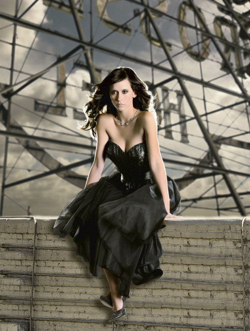 Jennifer Love Hewitt at a Photoshoot 2006 5