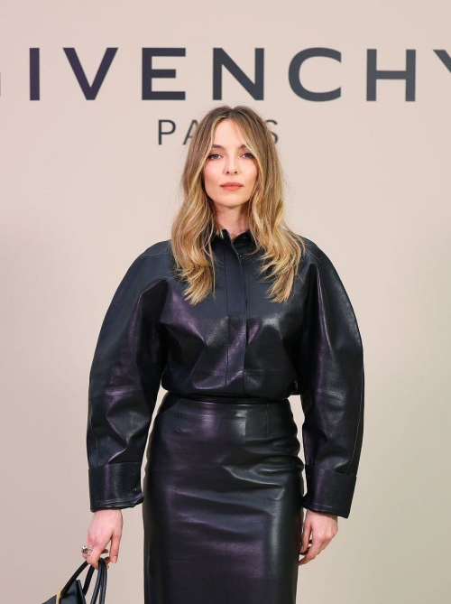Jodie Comer at Givenchy Show Paris Fashion Week, October 2025 6
