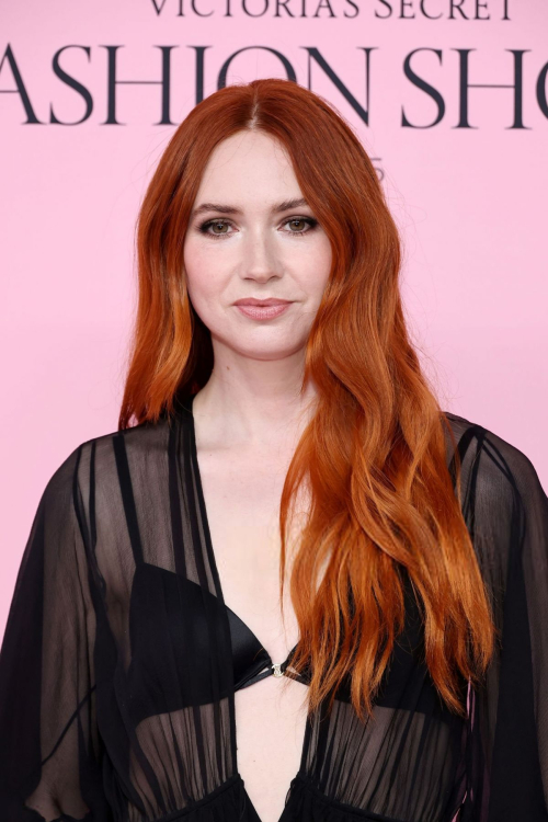 Karen Gillan stuns at Victoria