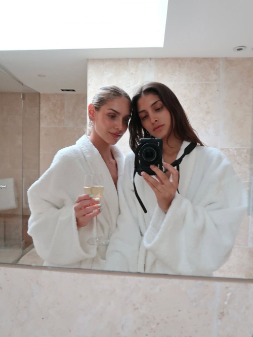 Kari Riley Instagram Photos, October 2025 20