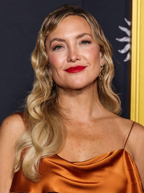 Kate Hudson at AFI Fest Song Sung Blue Premiere, October 2025 4