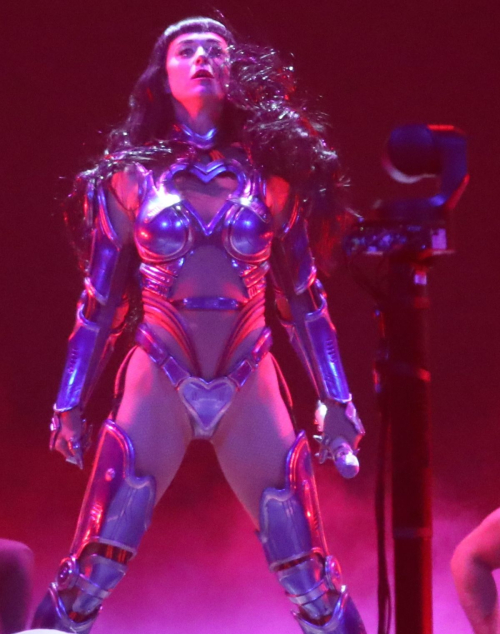 Katy Perry Performs at Utilita Arena Birmingham, October 2025 6