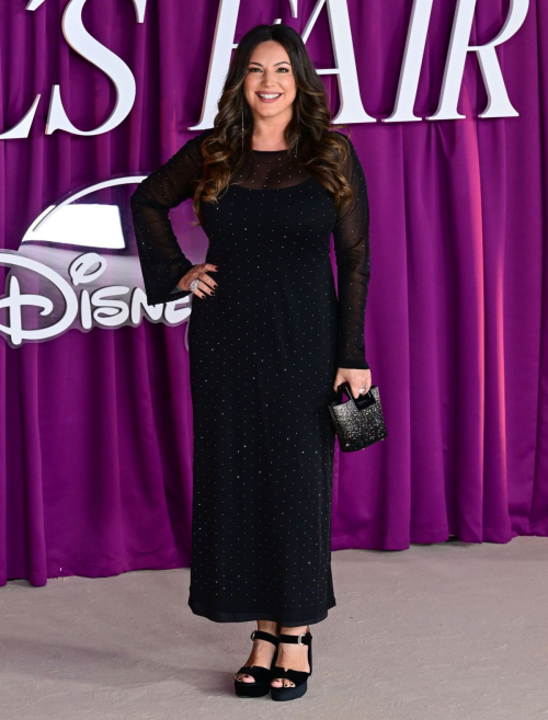 Kelly Brook at All’s Fair Premiere in London, October 2025 3