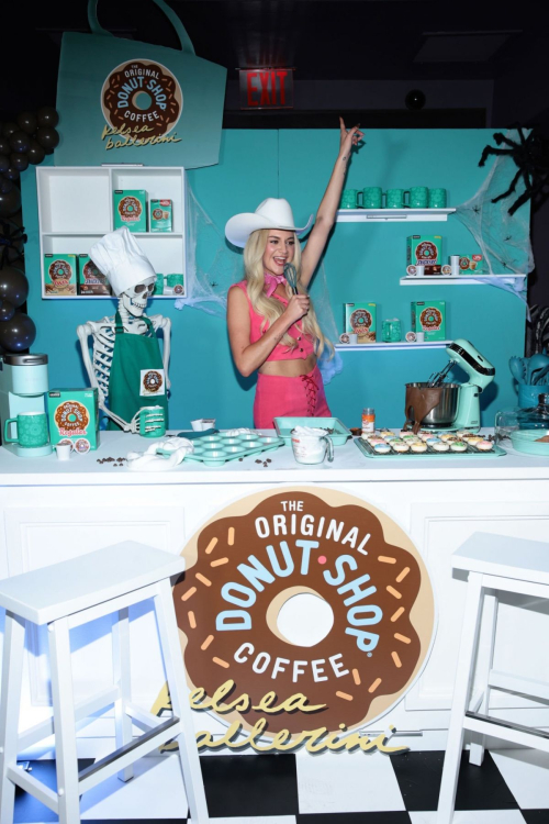 Kelsea Ballerini at Donut Shop Halloween Event, 2023 6