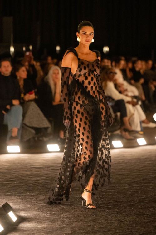 Kendall Jenner Walks Runway at Schiaparelli Fashion Show Paris Fashion Week, October 2025 5
