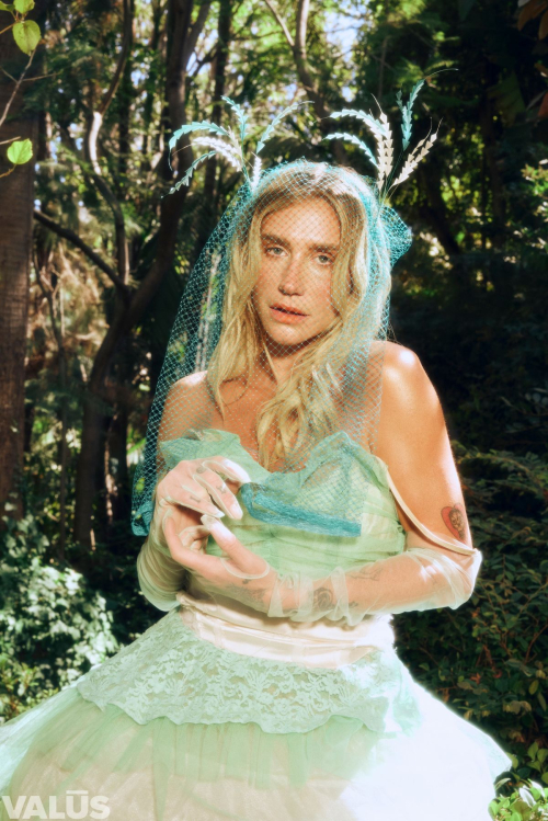 Kesha for Valus Magazine Issue 1 Autumn 2025 3