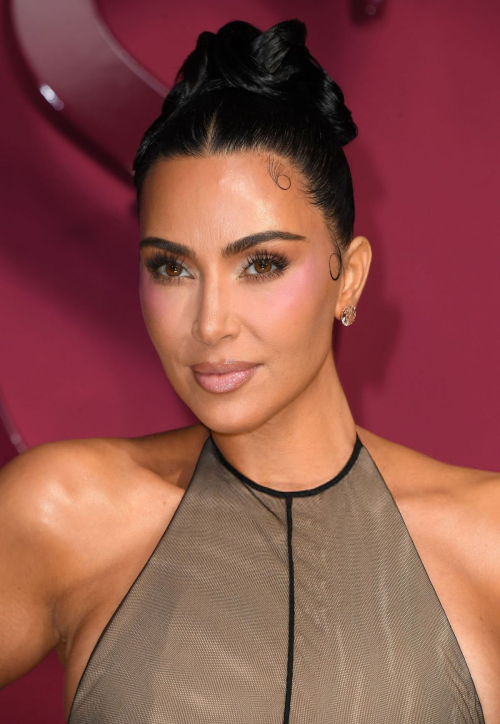Kim Kardashian All’s Fair Premiere Los Angeles 4