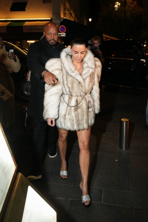 Kim Kardashian at Leonardo DiCaprio Paris Fashion Week Party, October 2025 4