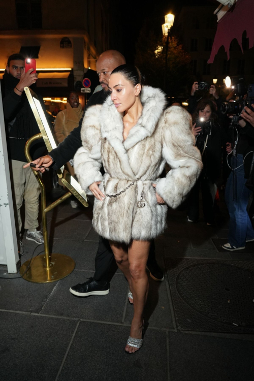 Kim Kardashian at Leonardo DiCaprio Paris Fashion Week Party, October 2025 6