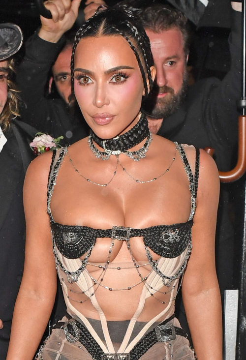 Kim Kardashian Leaves Birthday Bash in London, October 2025 1