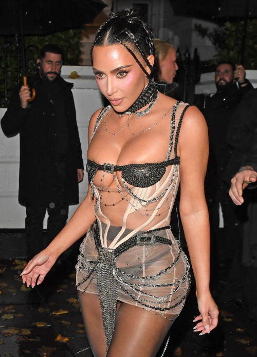 Kim Kardashian Leaves Birthday Bash in London, October 2025 3
