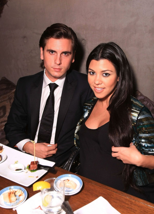 Kourtney Kardashian at Gourmet Bistro AnQi Grand Opening 2009 1