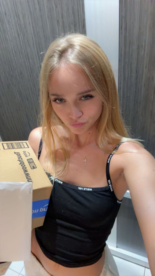 Kyla Dodds Instagram Photos, October 2025 16