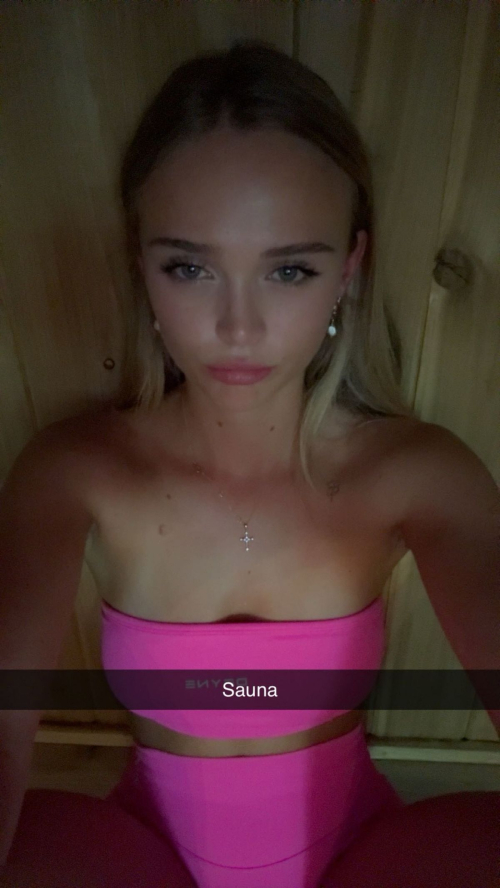 Kyla Dodds Instagram Photos, October 2025 20