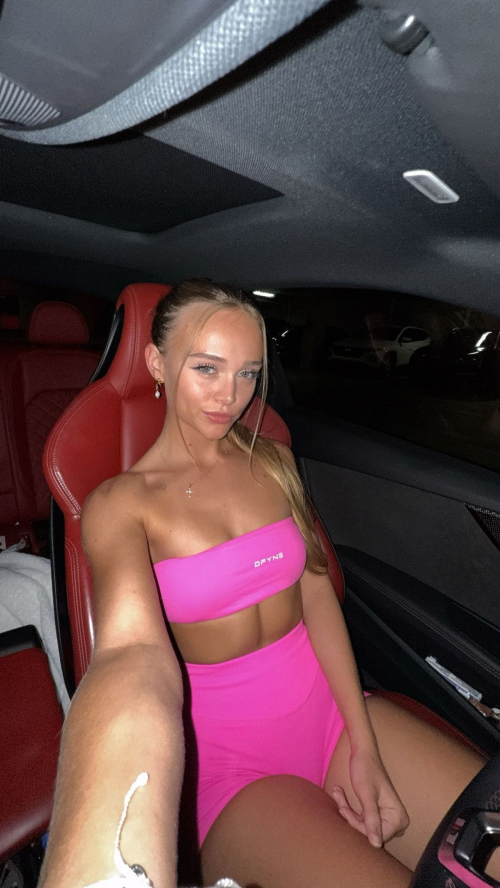 Kyla Dodds Instagram Photos, October 2025 22