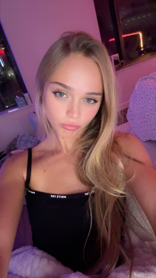 Kyla Dodds Instagram Photos, October 2025 7