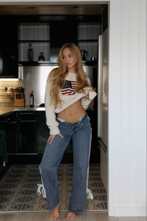 Kyla Dodds Instagram Photos, October 2025 19