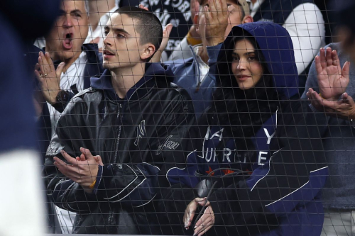Kylie Jenner and Timothee Chalamet at Yankees vs Blue Jays NYC, October 2025 3
