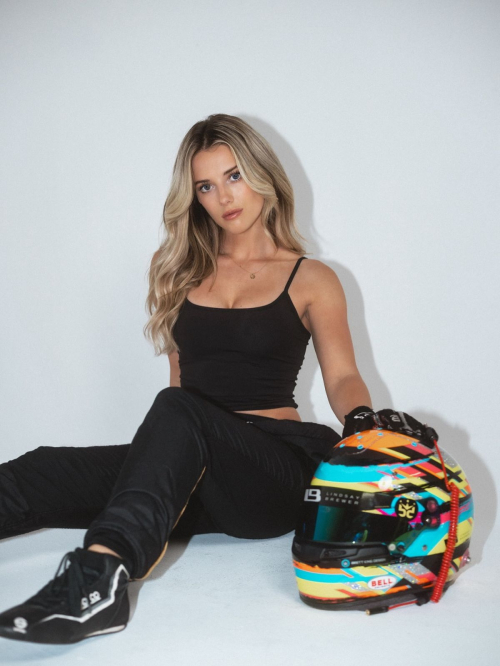 Lindsay Brewer Instagram Photos, October 2025 1