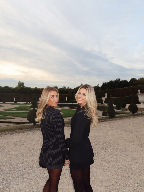 Lindsay Brewer Instagram Photos, October 2025 6