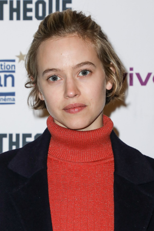 Lou de Laage at It Must Be Heaven Premiere in Paris, December 2019 5