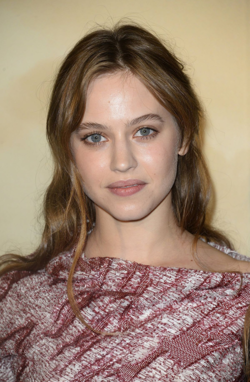 Lou De Laage at Respire Movie Premiere, 2014