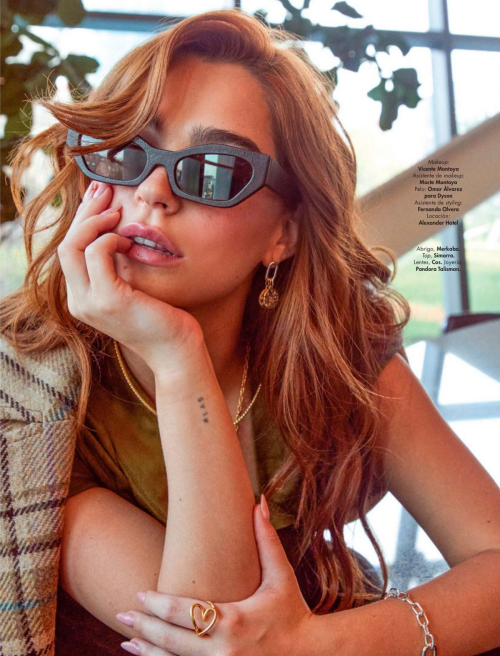 Macarena Garcia Cosmopolitan Mexico Feature, November 2025 1