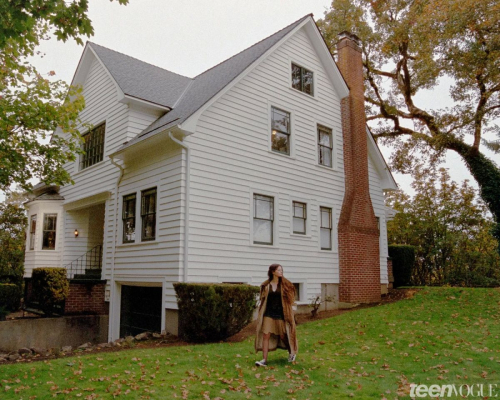 Mackenzie Foy for Teen Vogue, October 2025 25