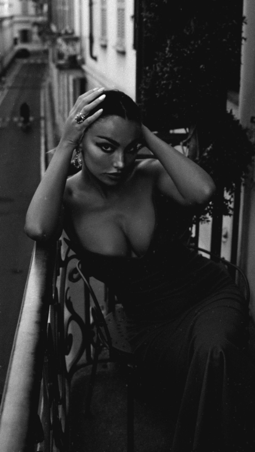 Madalina Ghenea Instagram Photos, October 2025 5
