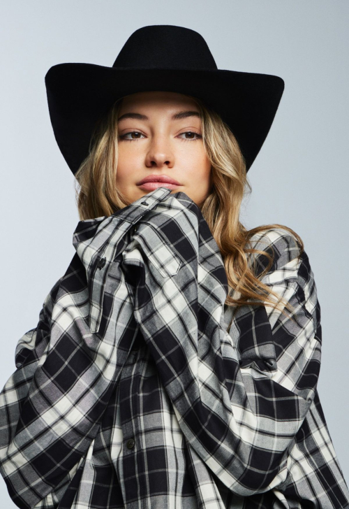 Madelyn Cline Heroine Magazine Photoshoot, September 2025 1
