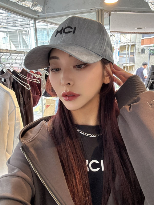 Makoto Minami Instagram Photos, October 2025 6