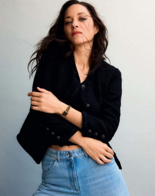 Marion Cotillard in Marie Claire France, November 2025 1