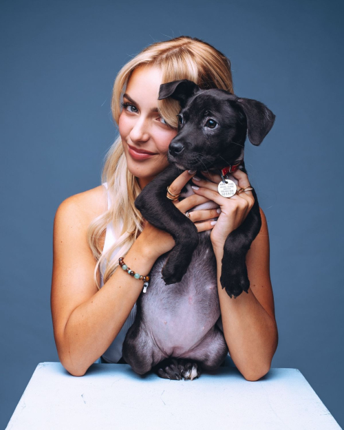 McKenna Grace and Mason Thames for Buzzfeed Celeb Puppy Interview, October 2025 4