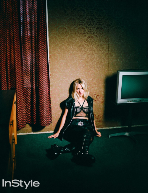 McKenna Grace for InStyle Mexico, October 2025 6