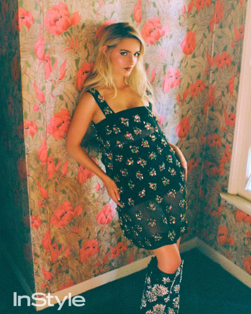 McKenna Grace for InStyle Mexico, October 2025 8
