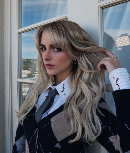 McKenna Grace Regretting You Press Portraits, October 2025 1