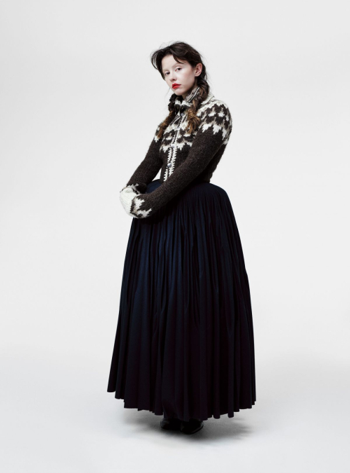 Mia Goth for Elle Magazine USA, November 2025 9