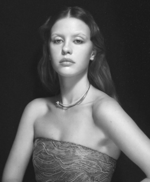 Mia Goth for Vogue Italy, November 2025 6