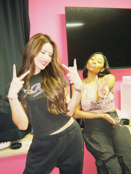 Mika Takeuchi Instagram Photos, October 2025 1