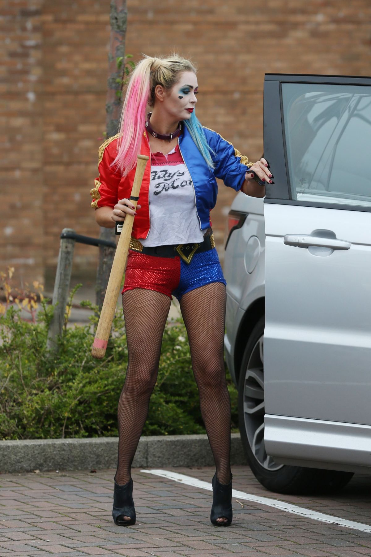 Nicola McLean as Harley Quinn for Halloween in London, 2016